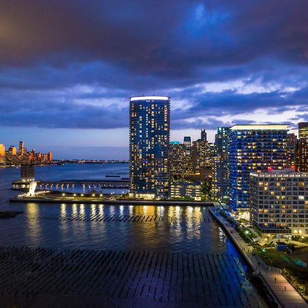 The Westin Jersey City Newport Bagian luar foto